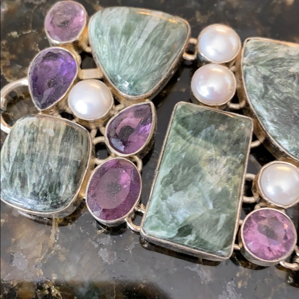 ⭐️ Genuine Jade and Amethyst Bracelet - Picture 3 of 5